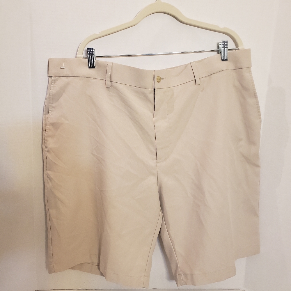 GRAND SLAM PERFORMANCE MENS TAN BEIGE KHAKI GOLF SHORTS WAIST SIZE 42